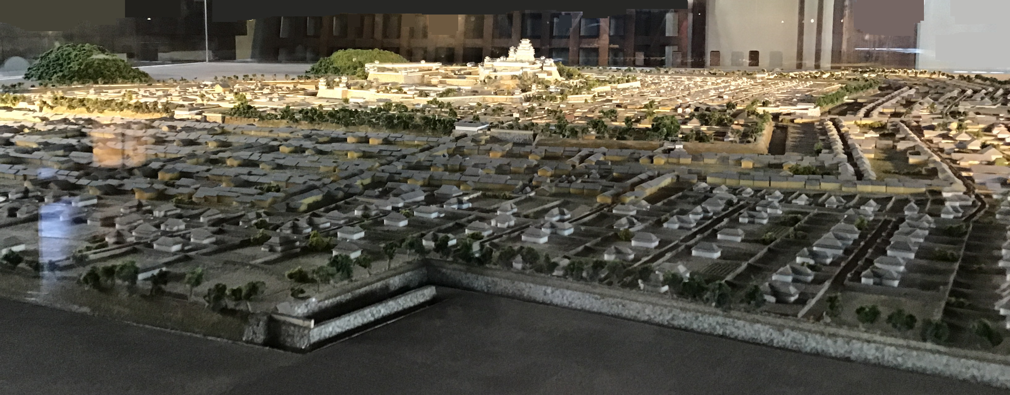 A model of Himeji Castle and surrounding area