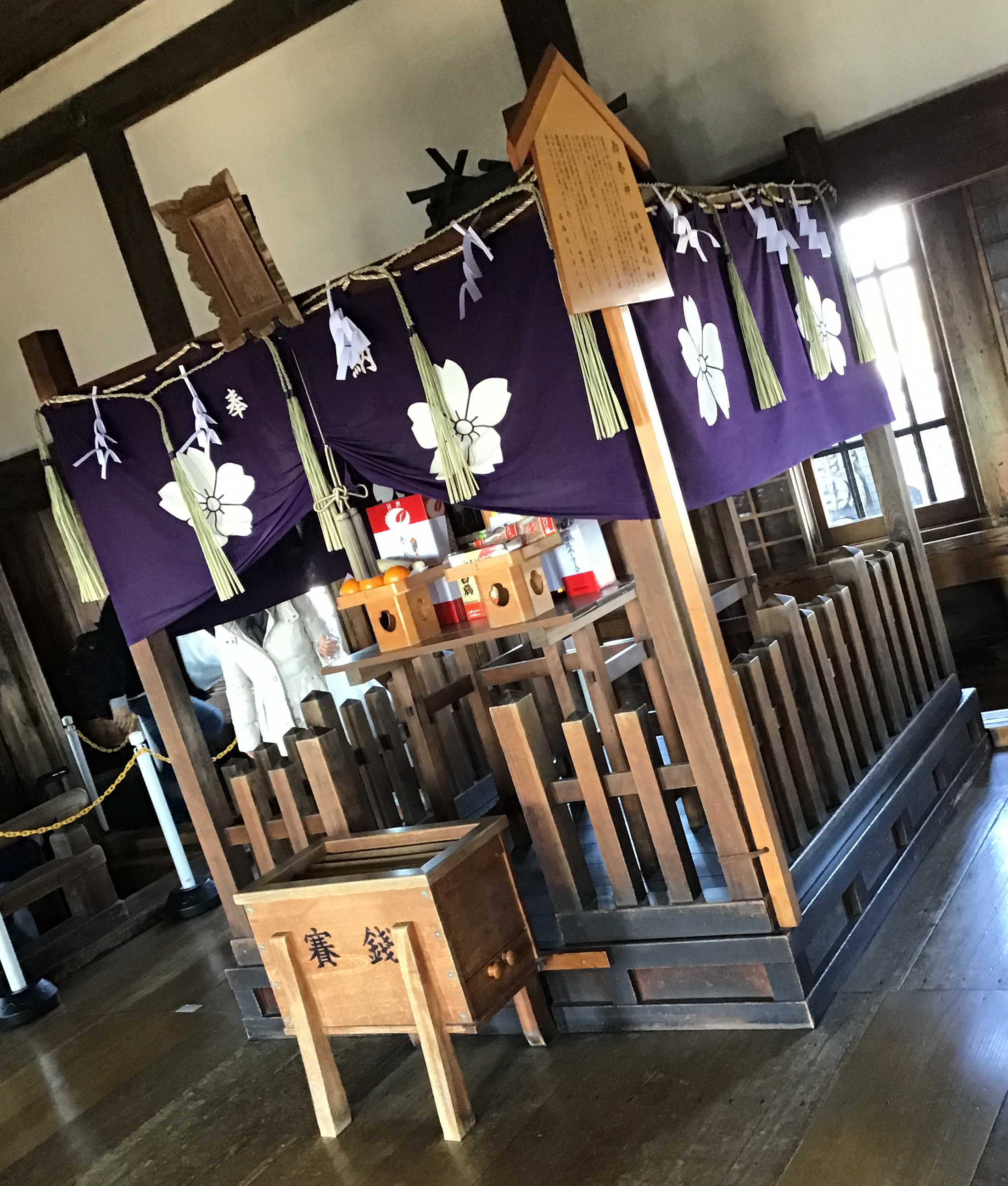 The shrine at the top of Himeji Castle