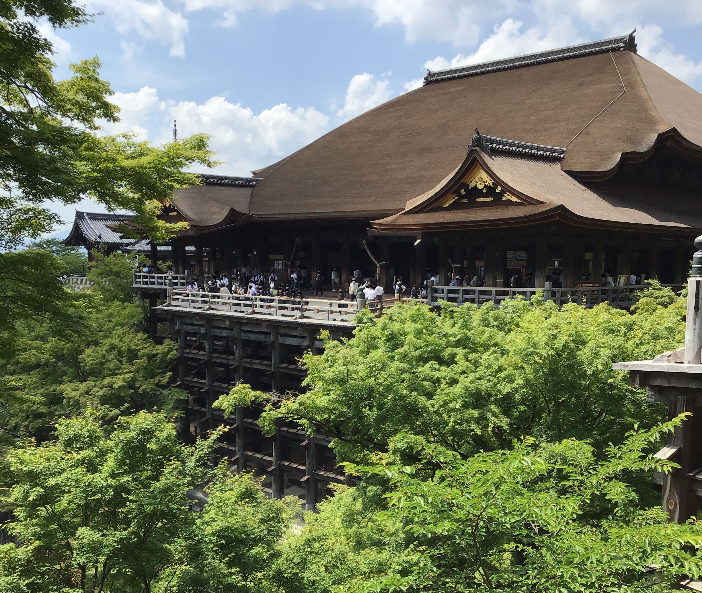 The main Kiyomizu Temple building
